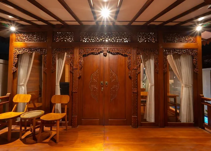 Villa Umah Taru Manis *